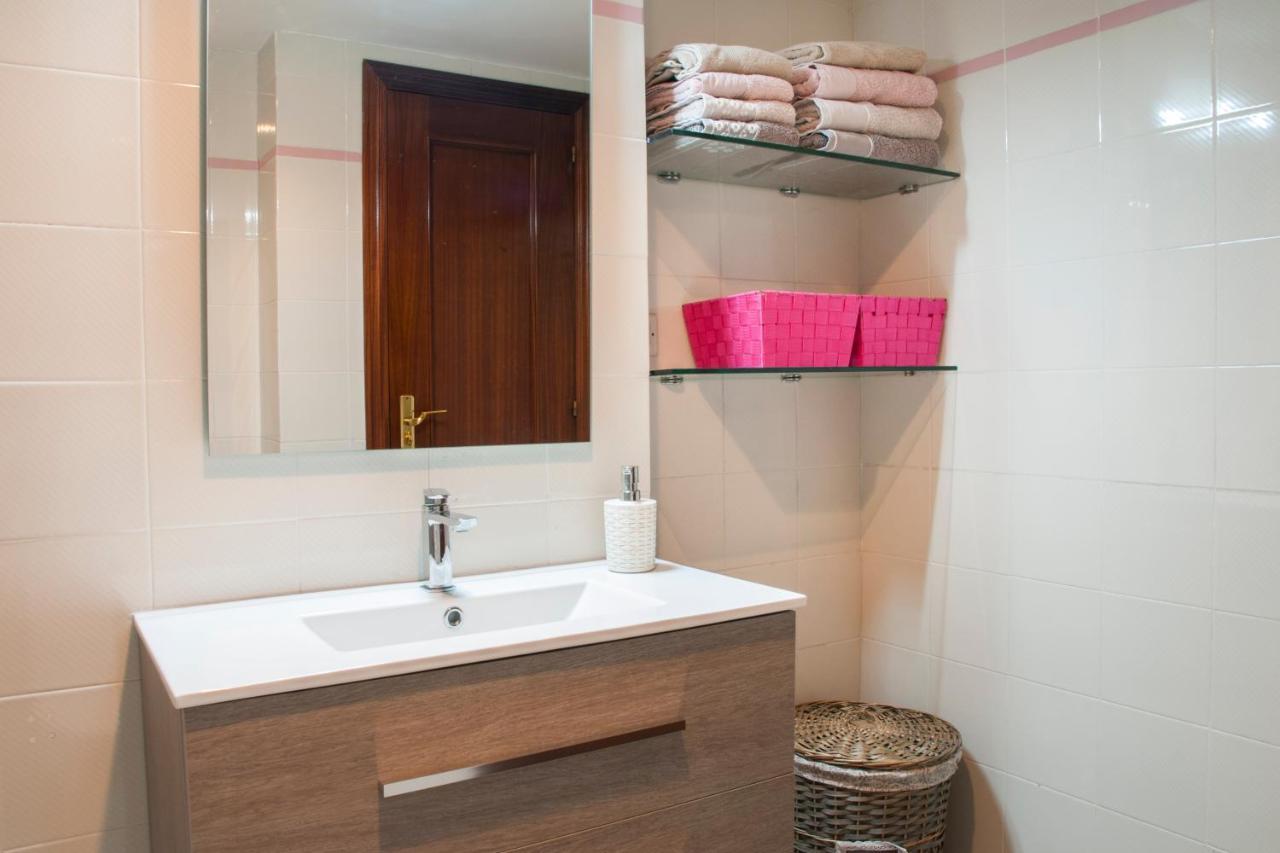 Ferienwohnung Apartamento Araceli Proximo A Clinica Oftalmologica Fdez Vega Oviédo Exterior foto