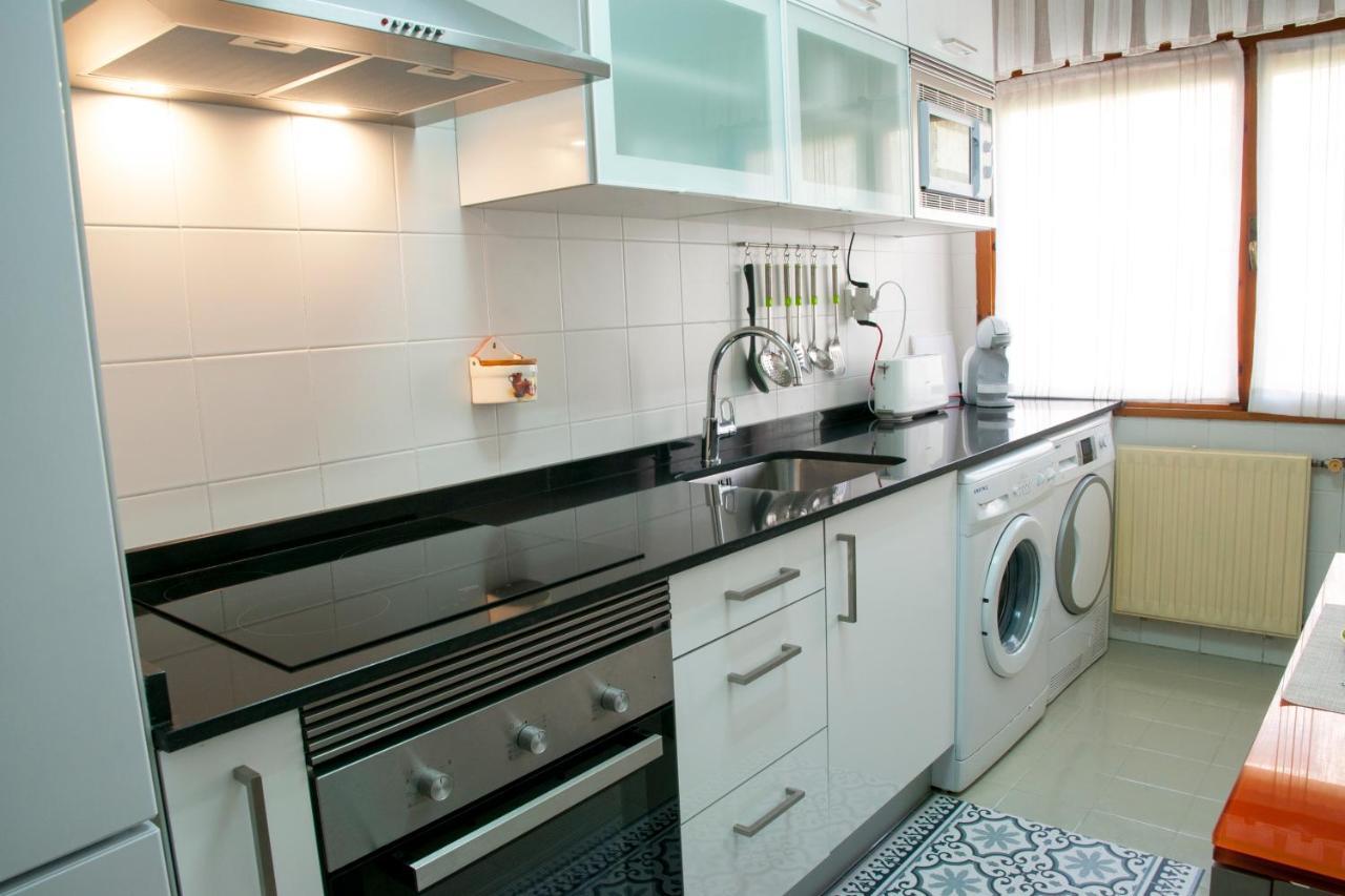 Ferienwohnung Apartamento Araceli Proximo A Clinica Oftalmologica Fdez Vega Oviédo Exterior foto