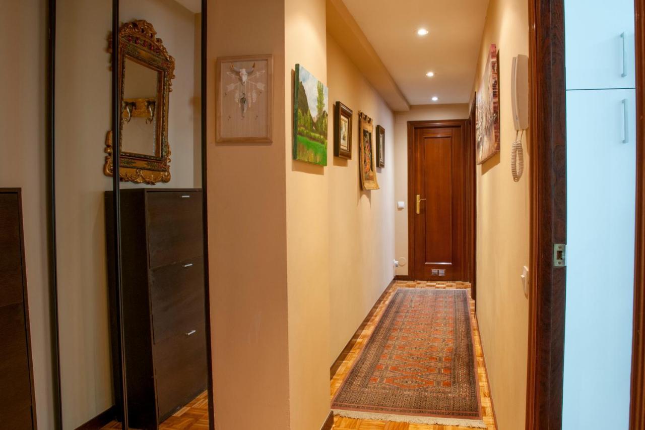 Ferienwohnung Apartamento Araceli Proximo A Clinica Oftalmologica Fdez Vega Oviédo Exterior foto