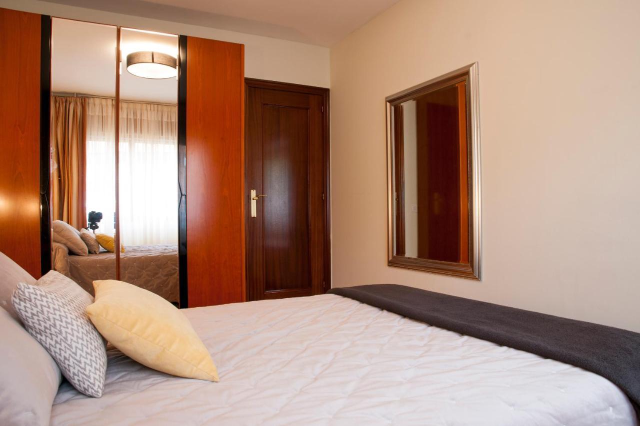 Ferienwohnung Apartamento Araceli Proximo A Clinica Oftalmologica Fdez Vega Oviédo Exterior foto
